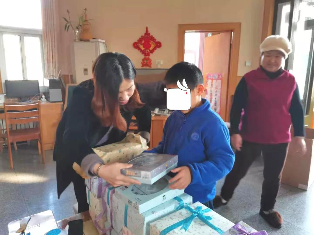 安卡米公益行 ▏為愛做個圣誕禮物，走進(jìn)煙臺SOS兒童村